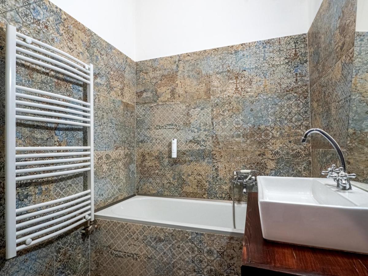 The Birdcage Apartment บูดาเปสต์ ภายนอก รูปภาพ